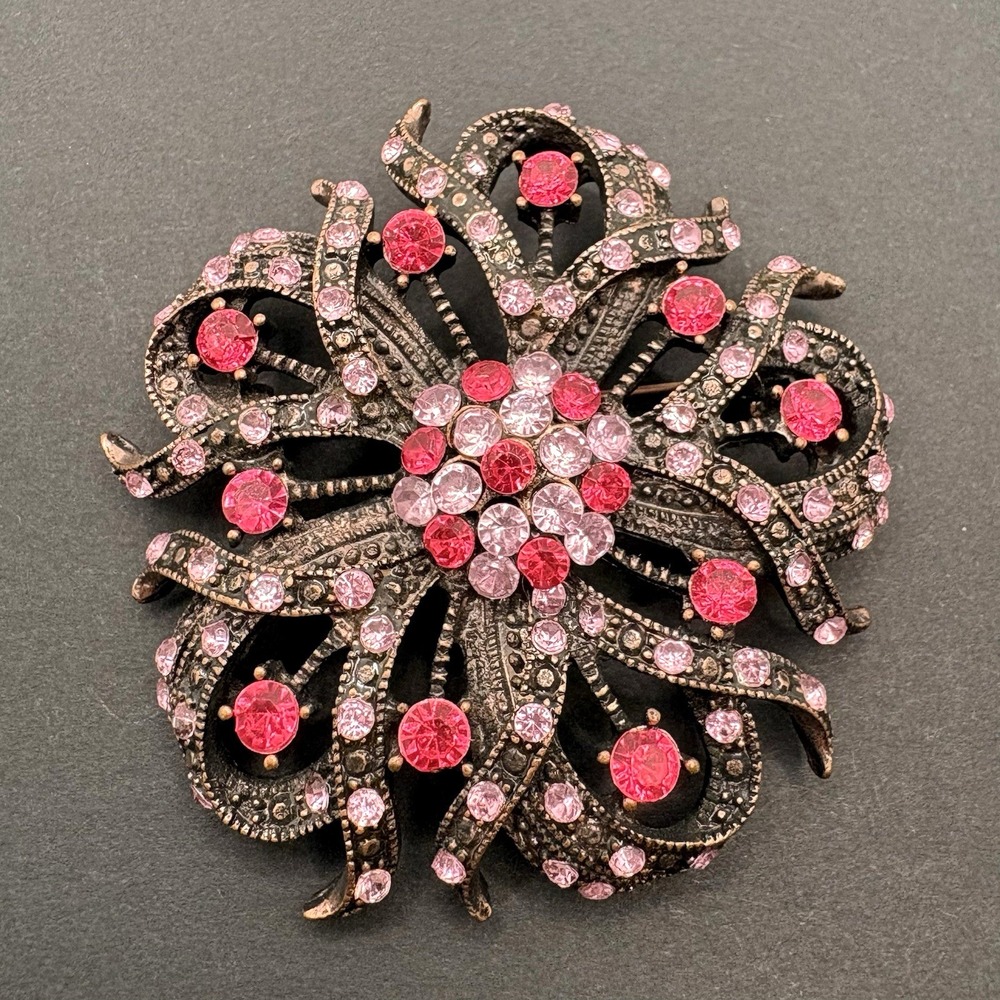 Vintage‎ Pink Floral Flower Rhinestone Filigree Brooch Antique Gold Tone 2"